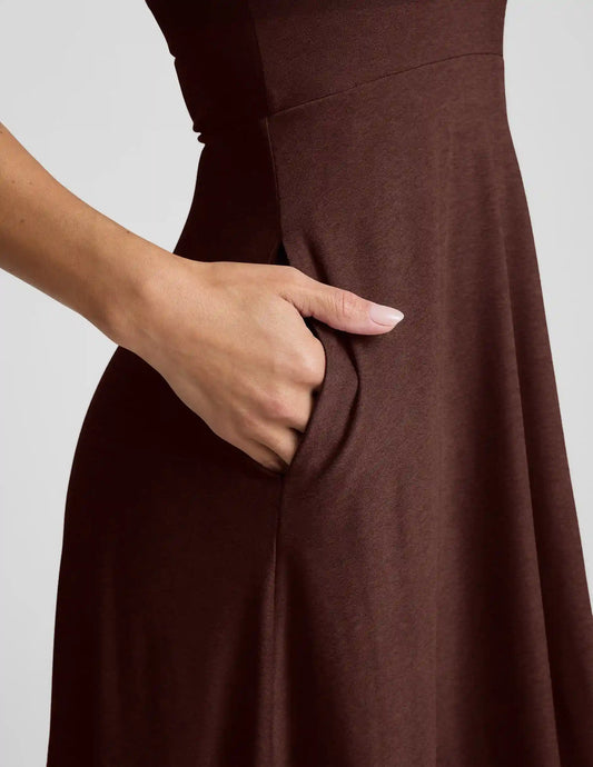 Featherweight At The Ready Square Neck Midi Dress