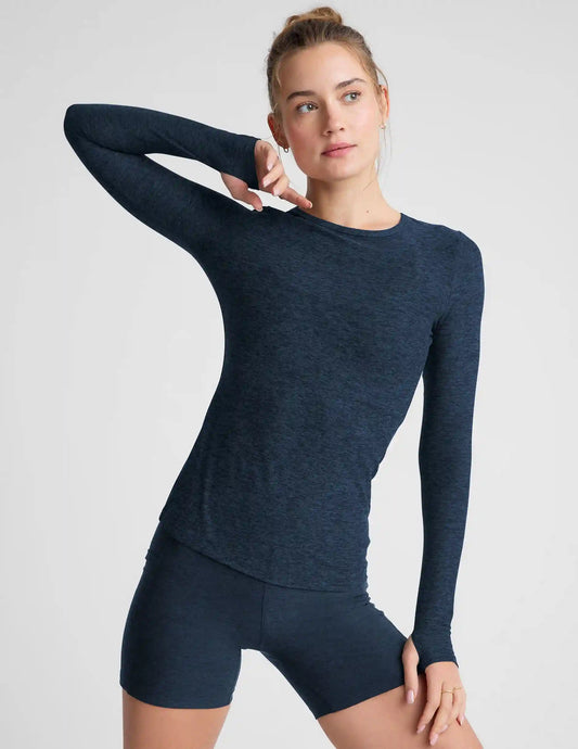 Featherweight Classic Crew Pullover