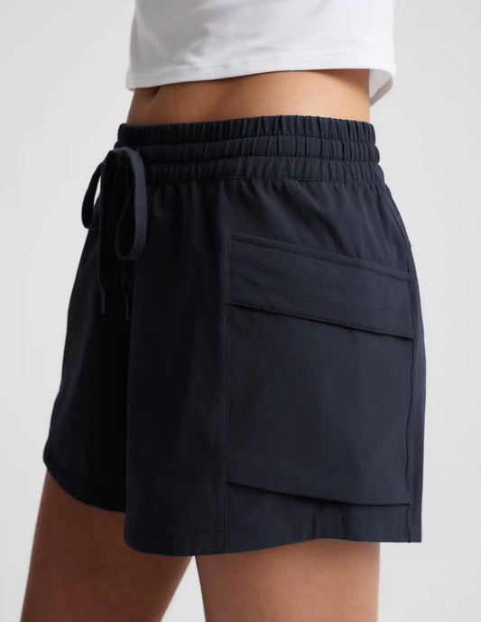Peak 3" Short